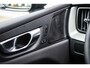 Volvo XC60 T6 Plug-in hybrid AWD Plus Black Edition | Long Range | Google | Panoramadak | 360 Camera | Head-Up Display | Luchtvering | Harman Kardon Audio | 22" lichtmetalen velgen | Elek. Stoelen | Getint Glas | Keyless Entry | Adaptive Cruise Control | Memory | Dodehoekdetectie | Zitverlenging | Elek. Achterklep | Premium Pakket | Volvo On Call