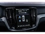 Volvo V60 T8 Plug-in hybrid AWD Plus Performance Edition | Long Range | Google | Panormadak | Exterior Styling Kit | Getint Glas | Elek. Achterklep | Uitlaatsierstukken | Harman Kardon Audio | Polestar Performance Optimisation | Elektrische Stoelverstelling | Keyless Entry | Adaptive Cruise Control | Sportstoelen | Stoel-/Stuurverwarming | Getint Glas | 20" Polestar Wielen