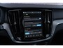 Volvo V60 T8 Plug-in hybrid AWD Plus Perform. Ed. Dark | Long Range | Google | Panormadak | Getint Glas | Elek. Achterklep | Harman Kardon Audio | Elektrische Stoelverstelling | Keyless Entry | Adaptive Cruise Control | Sportstoelen | Stoel-/Stuurverwarming | Getint Glas | 19" LM