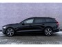 Volvo V60 T8 Plug-in hybrid AWD Plus Perform. Ed. Dark | Long Range | Google | Panormadak | Getint Glas | Elek. Achterklep | Harman Kardon Audio | Elektrische Stoelverstelling | Keyless Entry | Adaptive Cruise Control | Sportstoelen | Stoel-/Stuurverwarming | Getint Glas | 19" LM