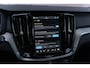 Volvo V60 T8 Plug-in hybrid AWD Plus Performance Edition | Long Range | Google | Panormadak | Exterior Styling Kit | Getint Glas | Elek. Achterklep | Uitlaatsierstukken | Harman Kardon Audio | Polestar Performance Optimisation | Elektrische Stoelverstelling | Keyless Entry | Adaptive Cruise Control | Sportstoelen | Stoel-/Stuurverwarming | Getint Glas | 20" Polestar Wielen
