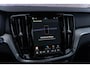 Volvo V60 T8 Plug-in hybrid AWD Plus Performance Edition | Long Range | Google | Panormadak | Exterior Styling Kit | Getint Glas | Elek. Achterklep | Uitlaatsierstukken | Harman Kardon Audio | Polestar Performance Optimisation | Elektrische Stoelverstelling | Keyless Entry | Adaptive Cruise Control | Sportstoelen | Stoel-/Stuurverwarming | Getint Glas | 20" Polestar Wielen
