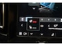 Volvo XC40 P8 Recharge AWD R-Design 78kWh 3-Fase [ Harman/Kardon Stuur-&Stoelverwarming Navi Camera Apple/Android ]