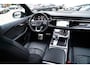Audi RS Q8 RSQ8 4.0 TFSI Quattro | Massage | Sterrenhemel | Alcantara | Stoelkoeling/verwarming | Bang&Olufsen | Memory | 23 inch