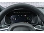 Volvo XC90 2.0 T8 Plug-in hybrid AWD Ultra Dark Exec. Ed. | Executive Edition | Bowers & Wilkins Audio | Luchtvering | Massage & Ventilatie voorstoelen | Gelamineerd Glas | Getint Glas | HeadUp Display | 22" Wielen | Keyless Entry |