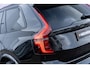 Volvo XC90 2.0 T8 Plug-in hybrid AWD Ultra Dark Exec. Ed. | Executive Edition | Bowers & Wilkins Audio | Luchtvering | Massage & Ventilatie voorstoelen | Gelamineerd Glas | Getint Glas | HeadUp Display | 22" Wielen | Keyless Entry |