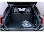 Volvo XC90 2.0 T8 Plug-in hybrid AWD Ultra Dark Exec. Ed. | Executive Edition | Bowers & Wilkins Audio | Luchtvering | Massage & Ventilatie voorstoelen | Gelamineerd Glas | Getint Glas | HeadUp Display | 22" Wielen | Keyless Entry |