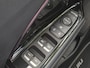 Kia Niro 1.6 GDi Hybrid DynamicPlusLine Automaat / Apple Carplay & Android Auto / Stuur & Stoelverwarming / Adaptieve Cruise Control  / Achteruitrijcamera / Climate Control / Parkeersensoren Voor & Achter / Lichtmetalen Velgen / Navigatie / JBL Audio /