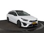 Kia Ceed Sportswagon 1.5 T-GDi GT-Line Automaat - Sportstoelen - Panorama dak - elektrische Achterklep - Adaptive Cruise control - Navigatie - Fabrieksgarantie tot 11-2030 of 150.000 km