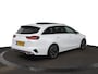 Kia Ceed Sportswagon 1.5 T-GDi GT-Line Automaat - Sportstoelen - Panorama dak - elektrische Achterklep - Adaptive Cruise control - Navigatie - Fabrieksgarantie tot 11-2030 of 150.000 km