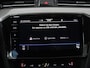 Volkswagen Passat 1.4 TSI PHEV GTE | Stoelverwarming | Virtual Cockpit | Massage | Memory | Carplay | Camera | Matrix LED | Navigatie | Parkeerhulp | Adaptive cruise | Plug In