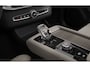 Volvo XC90 2.0 T8 Plug-in hybrid AWD Ultra Dark | Keyless Entry | Schuif-/Kanteldak | Luchtvering | Elek. Verst. Voorstoelen | 360 Camera | Head-up Display | Harman Kardon Audio