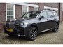 BMW X7 xDrive40i High Executive/7p/Pano dak/trekhaak Wij zijn op afspraak geopend! Graag bellen voor uw komst.