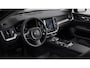 Volvo V60 2.0 T8 Plug-in hybrid AWD Plus Perform. Ed. Dark | 19" 5-triplespaaks Glossy Black Diamond Cut | Extra getint glas achter | Panoramisch schuif/kantel dak | Lederen bekleding