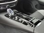 Volvo V60 2.0 T8 Plug-in hybrid AWD Plus Perform. Ed. Dark | 19" 5-triplespaaks Glossy Black Diamond Cut | Extra getint glas achter | Panoramisch schuif/kantel dak | Lederen bekleding