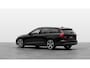 Volvo V60 2.0 T8 Plug-in hybrid AWD Plus Perform. Ed. Dark | 19" 5-triplespaaks Glossy Black Diamond Cut | Extra getint glas achter | Panoramisch schuif/kantel dak | Lederen bekleding