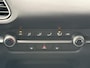Mazda CX-30 2.0 e-SkyActiv-G M Hybrid 1e Eig., NL-Auto, Dealer Ondh., Navigatie, Apple Carplay,/ Android auto, Trekhaak, Airco, Cruise Controle Ad, Trekhaak afneembaar, Lichtmetaal, Audio.