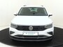Volkswagen Tiguan 1.4 TSI eHybrid Life | SoH 92% | Trekhaak | Stoel- en stuurwielverwarming | Adaptieve cruise control | CarPlay | Digital cockpit Pro | Parkeersensoren | 3-zone airco |