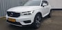 Volvo XC40 1.5 T5 TWIN ENGINE MOMENTUM PRO  Panorama