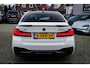 BMW 5-Serie 545e xDrive Business Edition Plus | M-pakket | BTW | Panorama | Bowers&Wilkins | Sfeerverlichting | M-performance |
