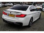 BMW 5-Serie 545e xDrive Business Edition Plus | M-pakket | BTW | Panorama | Bowers&Wilkins | Sfeerverlichting | M-performance |