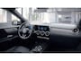Mercedes-Benz B-klasse 180 Business Solution | Panoramadak | Widescreen | Stoelverwarming | Parkeerpakket | Achteruitrijcamera |