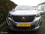 Peugeot 2008 1.2 130 PK EAT8 AUTOMAAT - NAVIGATIE - LMV