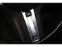 BMW 1-Serie 120i M-sport, High Executive Panoramadak, HUD, Trekhaak, LED, Keyless, Stoel/Stuurverwarming