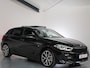 BMW 1-Serie 120i M-sport, High Executive Panoramadak, HUD, Trekhaak, LED, Keyless, Stoel/Stuurverwarming