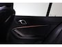 BMW 1-Serie 120i M-sport, High Executive Panoramadak, HUD, Trekhaak, LED, Keyless, Stoel/Stuurverwarming