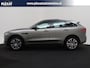 Jaguar F-Pace 2.0t AWD Pure 25T Aut. | R-Sport | Panorama | Rijstrooksensor | Dealeronderhouden | Trekhaak | Stoelverwarming |