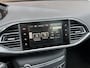 Peugeot 308 1.2 PureTech Style | Handel / Export | Glazen Panoramadak | Cruise Control | Parkeersensoren | Achteruitrijcamera | Navigatie | Bluetooth | 16" Lichtmetaal |