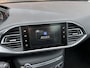 Peugeot 308 1.2 PureTech Style | Handel / Export | Glazen Panoramadak | Cruise Control | Parkeersensoren | Achteruitrijcamera | Navigatie | Bluetooth | 16" Lichtmetaal |