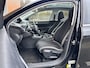Peugeot 308 1.2 PureTech Style | Handel / Export | Glazen Panoramadak | Cruise Control | Parkeersensoren | Achteruitrijcamera | Navigatie | Bluetooth | 16" Lichtmetaal |