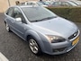 Ford Focus 1.6-16V Futura KM 175021 MET NAP