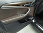 BMW X3 xDrive20i Panoramadak / Trekhaak / Sportstoelen / Park -assist / LED / Harman-Kardon / Head-up / Alu wielen 19 inch