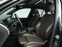 BMW X3 xDrive20i Panoramadak / Trekhaak / Sportstoelen / Park -assist / LED / Harman-Kardon / Head-up / Alu wielen 19 inch