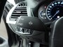 BMW X3 xDrive20i Panoramadak / Trekhaak / Sportstoelen / Park -assist / LED / Harman-Kardon / Head-up / Alu wielen 19 inch