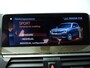 BMW X3 xDrive20i Panoramadak / Trekhaak / Sportstoelen / Park -assist / LED / Harman-Kardon / Head-up / Alu wielen 19 inch