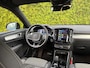 Volvo XC40 2.0 B4 Plus Dark | Elektrische stoelverstelling | Trekhaak | Harman/Kardon |