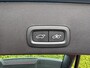 Volvo XC40 2.0 B4 Plus Dark | Elektrische stoelverstelling | Trekhaak | Harman/Kardon |