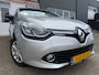 Renault Clio Estate 0.9 TCe Dynamique met parkeersensoren en navigatie en bluetooth telefoon / media en airco en goed onderhouden