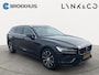 Volvo V60 T6 Plug-in hybrid AWD Core Bright | SoH 100% | Achterbank verwarmd | Achteruitrijcamera | Apple Carplay/Android Auto|telefoonintegratie premium