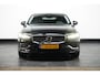 Volvo V60 T6 Plug-in hybrid AWD Core Bright | SoH 100% | Achterbank verwarmd | Achteruitrijcamera | Apple Carplay/Android Auto|telefoonintegratie premium