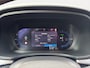 Volvo V60 T6 Plug-in hybrid AWD Core Bright | SoH 100% | Achterbank verwarmd | Achteruitrijcamera | Apple Carplay/Android Auto|telefoonintegratie premium