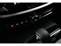 Volvo V60 T6 Plug-in hybrid AWD Core Bright | SoH 100% | Achterbank verwarmd | Achteruitrijcamera | Apple Carplay/Android Auto|telefoonintegratie premium
