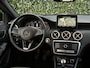 Mercedes-Benz A-klasse 180 Business Solution, FACELIFT, NL AUTO, NAP LOGISCH, LEDER, KEYLESS, CAMERA, NAVI, CRUISE, AIRCO, LED, PDC, STOELVERWARMING, LICHTMETAAL 19"