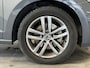 Volkswagen Touran 1.5 150pk TSI Highline 7p Velgen 'Salvador', 17 inch | 	Panoramaschuif-kanteldak | Navigatie 'Discover Media'
