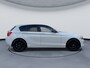 BMW 1-Serie 118i Sport Cruise Clima PDC LED 18'' M velgen + M-Stuur