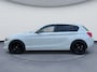 BMW 1-Serie 118i Sport Cruise Clima PDC LED 18'' M velgen + M-Stuur